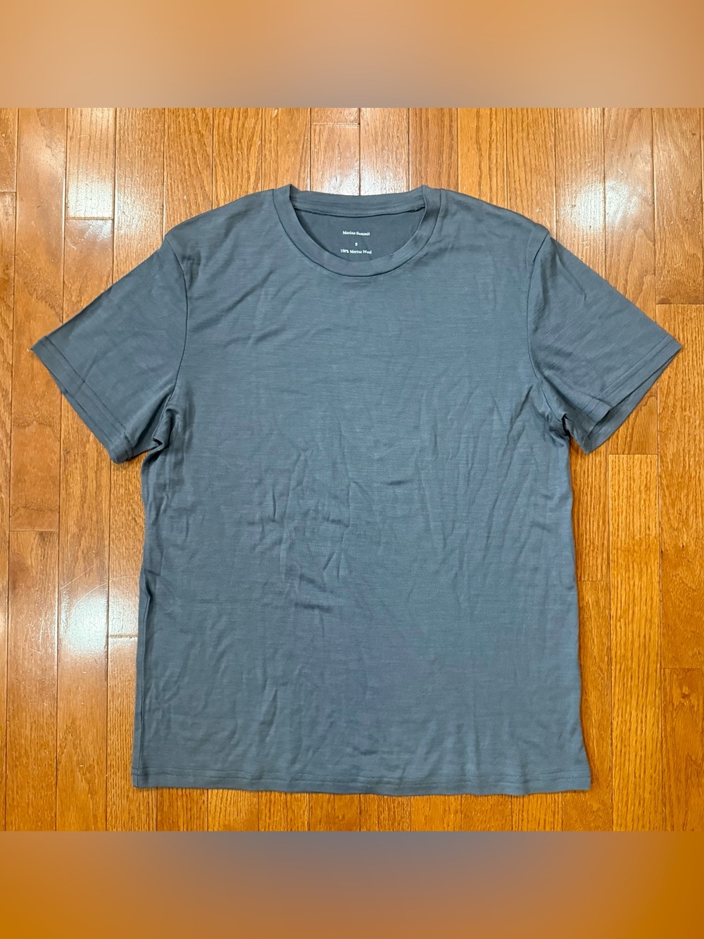 Merino Summit Mens Small 100% Merino Wool T-Shirt Short Sleeve Hiking Base Layer